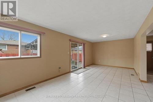 26 Adorn Court, Hamilton, ON - Indoor Photo Showing Other Room