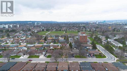 26 Adorn Court, Hamilton, ON - Outdoor With View