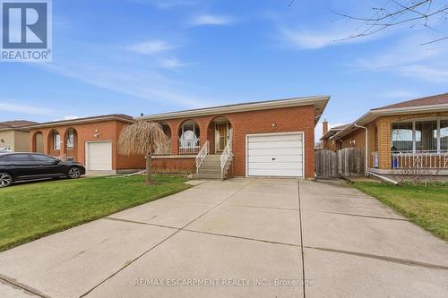 26 Adorn Court, Hamilton, ON - Outdoor With Deck Patio Veranda