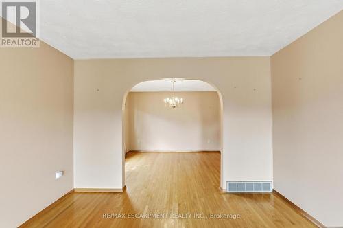 26 Adorn Court, Hamilton, ON - Indoor Photo Showing Other Room