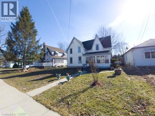 713 CEDAR Street  Dunnville, ON N1A 2J9