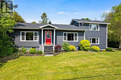 352 HIGHWAY 15  Rideau Lakes, ON K7A 0E5