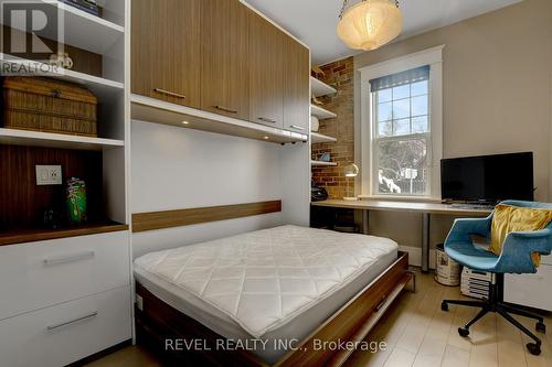 Main Level Office Bedroom - Murphy Bed Open - 90 Powell Avenue, Ottawa, ON - Indoor Photo Showing Bedroom