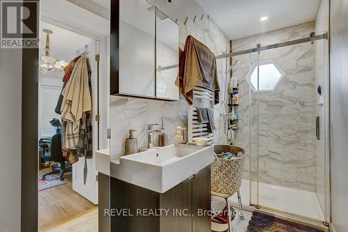 Unit #2 3Pc Ensuite - 90 Powell Avenue, Ottawa, ON - Indoor Photo Showing Bathroom