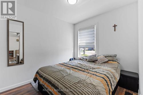 50 Merigold Street, St. Catharines (Western Hill), ON - Indoor Photo Showing Bedroom