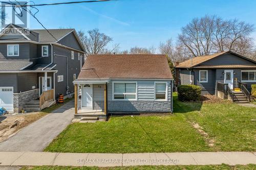 50 Merigold Street, St. Catharines (Western Hill), ON - Outdoor With Facade