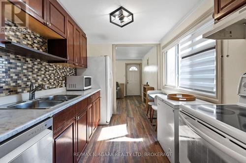 50 Merigold Street, St. Catharines (Western Hill), ON - Indoor Photo Showing Kitchen With Double Sink