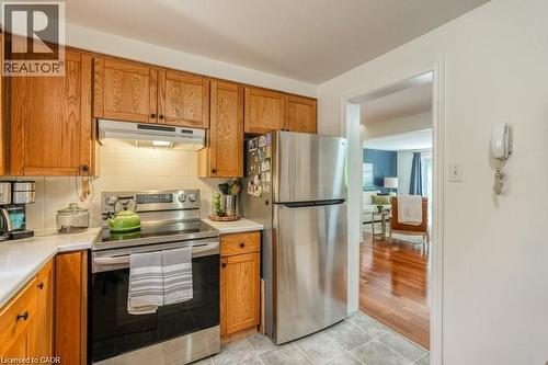 220 Salisbury Avenue Unit# 29, Cambridge, ON - Indoor Photo Showing Kitchen