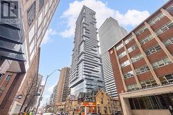 3902 - 634 CHURCH STREET Toronto, ON M4Y 2G3