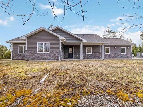 60 Danica Drive, Pine Grove, NS 