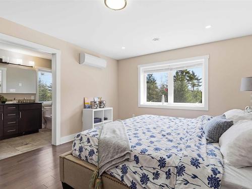 60 Danica Drive, Pine Grove, NS 