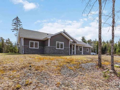 60 Danica Drive, Pine Grove, NS 