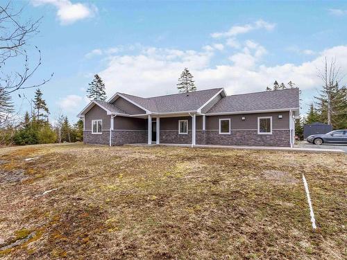 60 Danica Drive, Pine Grove, NS 