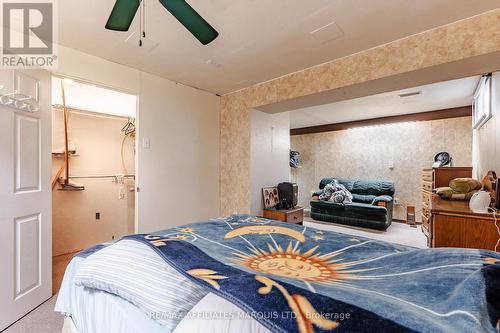 847 Glengarry Boulevard, Cornwall, ON - Indoor Photo Showing Bedroom