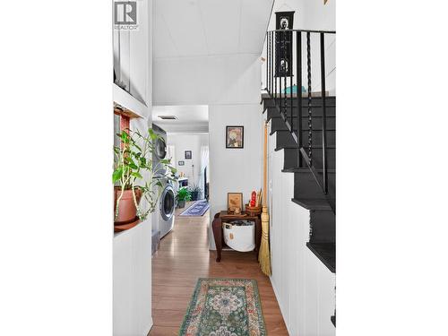 117 High Street, Nelson, BC - Indoor Photo Showing Other Room