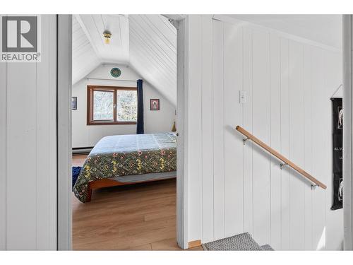 117 High Street, Nelson, BC - Indoor Photo Showing Bedroom