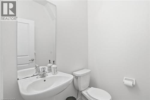 48 Harmony Way, Thorold, ON - Indoor Photo Showing Bathroom