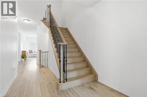 48 Harmony Way, Thorold, ON - Indoor Photo Showing Other Room