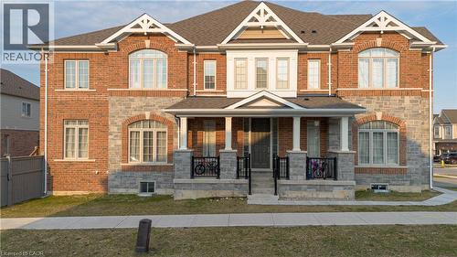113 BROADACRE Drive  Kitchener, ON N2R 0S5