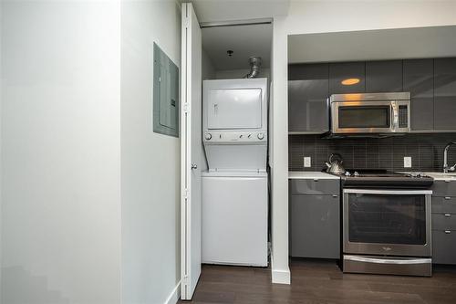 605 311 Hargrave Street, Winnipeg, MB - Indoor