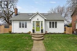 32 CRAIG Street Brampton, ON L6Y 1J1