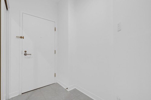 Hall d'entrée/Vestibule - 105-305 Rue Laviolette, Saint-Jérôme, QC 