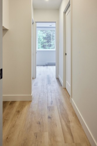 Passageway - 001-90 Rue De L'Hibiscus, Granby, QC - Indoor Photo Showing Other Room