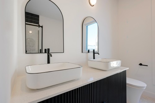 Salle de bains - 28 Rue De L'Hibiscus, Granby, QC - Indoor Photo Showing Bathroom