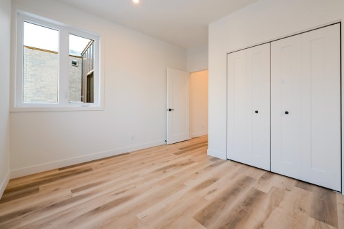 Chambre à coucher - 58 Rue De L'Hibiscus, Granby, QC - Indoor Photo Showing Other Room