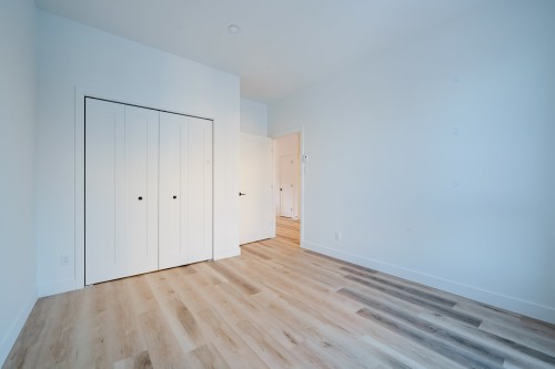 Chambre à coucher - 58 Rue De L'Hibiscus, Granby, QC - Indoor Photo Showing Other Room