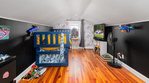 1006 Murdoch Street, Creston, BC - Indoor Photo Showing Other Room