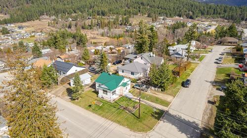 1006 Murdoch Street, Creston, BC - Outdoor With View