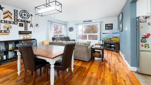 1006 Murdoch Street, Creston, BC - Indoor Photo Showing Dining Room
