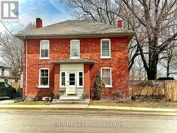 168 HIBERNIA STREET Cobourg, ON K9A 3J8