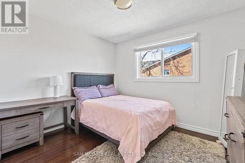 6282 Camgreen Circle, Mississauga, ON - Indoor Photo Showing Bedroom