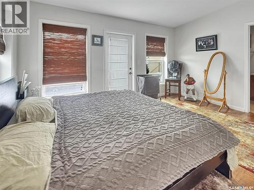 808 Chaplin Street, Swift Current, SK - Indoor Photo Showing Bedroom