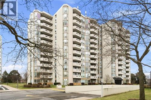 5070 PINEDALE Avenue Unit# 407  Burlington, ON L7L 5V6