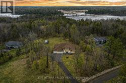 740 WALFORD ROAD Laurentian Valley, ON K8A 6W5