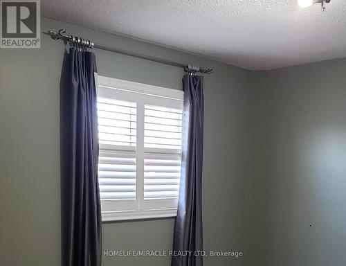 487 Wallenberg Crescent, Mississauga, ON - Indoor