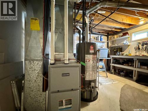 140 Morrison Drive, Yorkton, SK - Indoor Photo Showing Basement