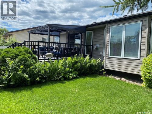 140 Morrison Drive, Yorkton, SK - Outdoor With Deck Patio Veranda