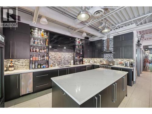 935 Sherwood Avenue, Coquitlam, BC 