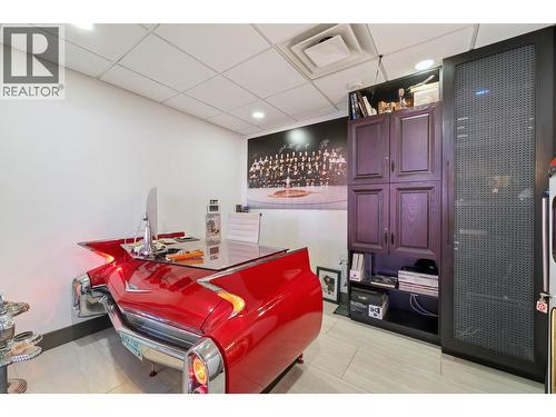 935 Sherwood Avenue, Coquitlam, BC 