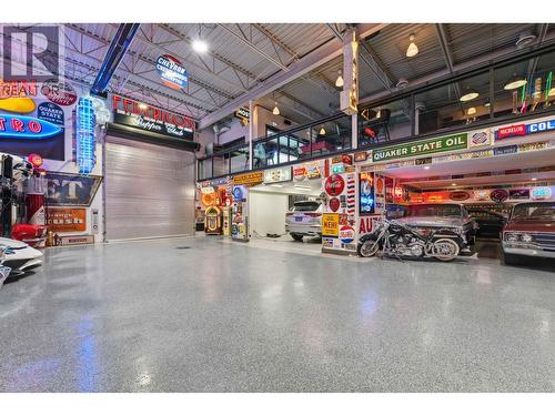 935 Sherwood Avenue, Coquitlam, BC 