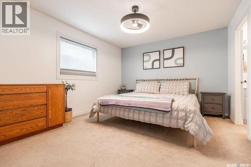 671 Fairbrother Place, Saskatoon, SK - Indoor Photo Showing Bedroom
