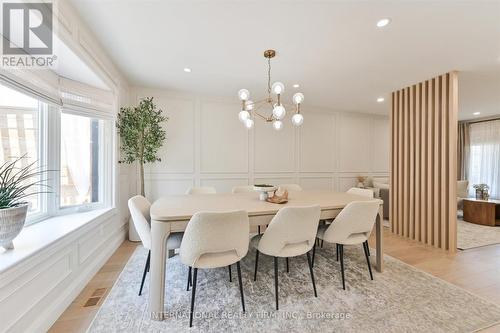 7337 Sandhurst Drive, Mississauga, ON - Indoor Photo Showing Dining Room