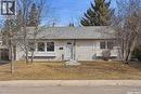 27 Lindsay Drive, Saskatoon, SK  - Outdoor 