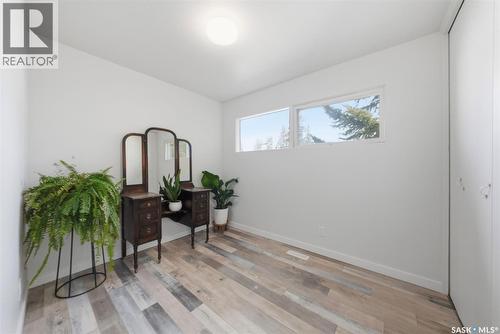 27 Lindsay Drive, Saskatoon, SK - Indoor Photo Showing Other Room