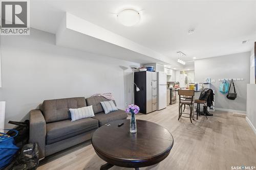 27 Lindsay Drive, Saskatoon, SK - Indoor