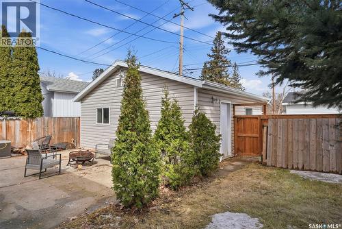 27 Lindsay Drive, Saskatoon, SK - Outdoor